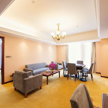 Vienna Hotel Jinshan New City Wanda Plaza מראה חיצוני תמונה
