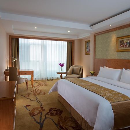 Vienna Hotel Jinshan New City Wanda Plaza מראה חיצוני תמונה