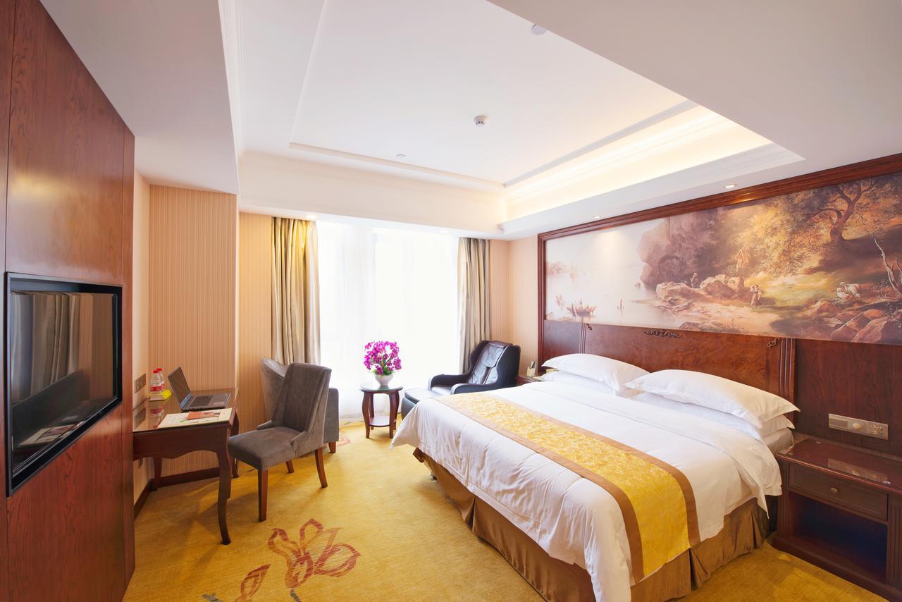 Vienna Hotel Jinshan New City Wanda Plaza מראה חיצוני תמונה