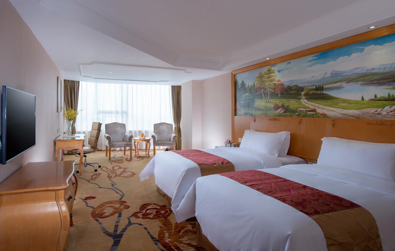 Vienna Hotel Jinshan New City Wanda Plaza מראה חיצוני תמונה
