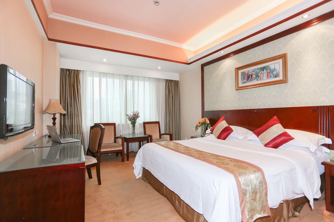 Vienna Hotel Jinshan New City Wanda Plaza מראה חיצוני תמונה